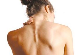 Servikal osteokondroz ile boyun ağrısı